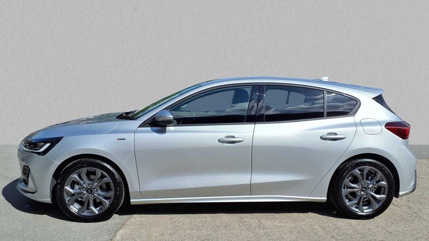 Used Ford Focus 2025 for sale - 76016174: Photo 4