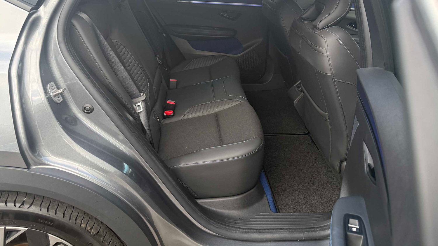 Used Renault Scenic E-Tech 2025 for sale - 77164459: Photo 12