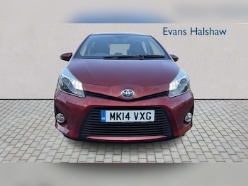 Used Toyota Yaris 2014 for sale - 77756436: Photo