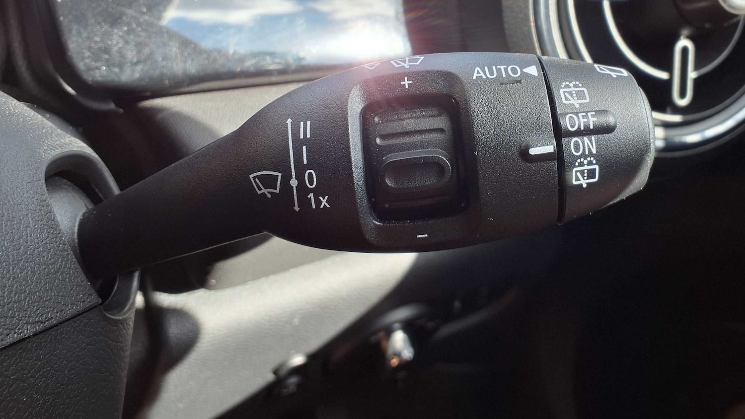 Used MINI Hatch 2022 for sale - 76421169: Photo 32