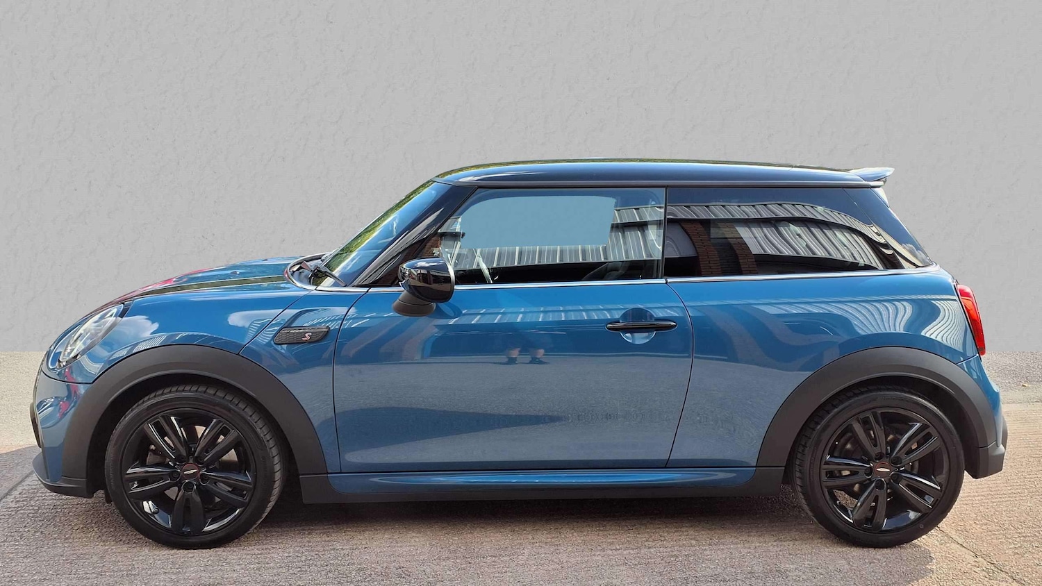 Used MINI Hatch 2022 for sale - 76421169: Photo 4