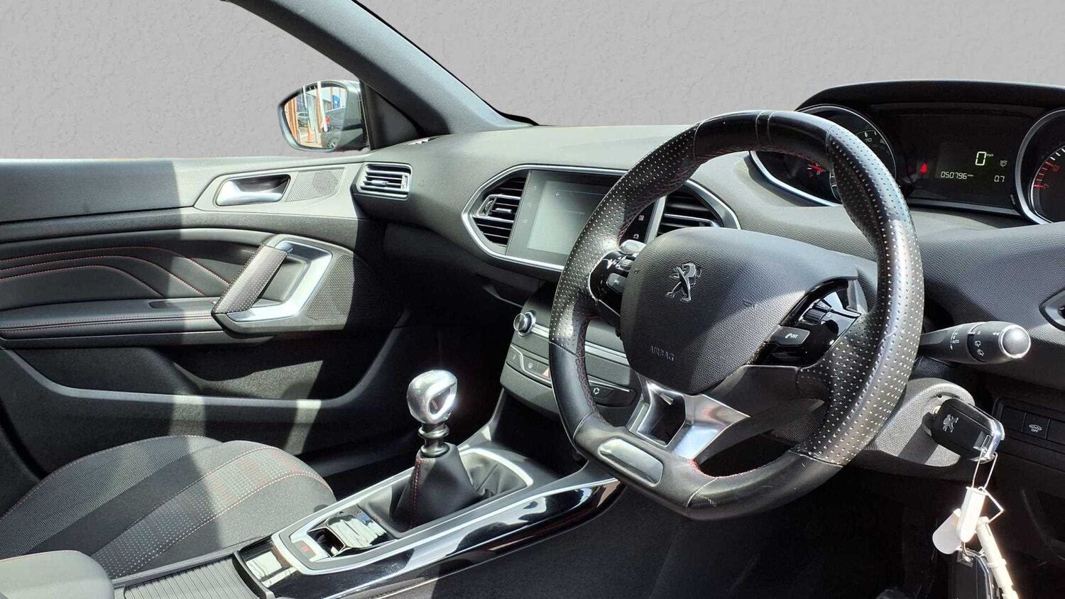 Used Peugeot 308 2019 for sale - 75841909: Photo 12