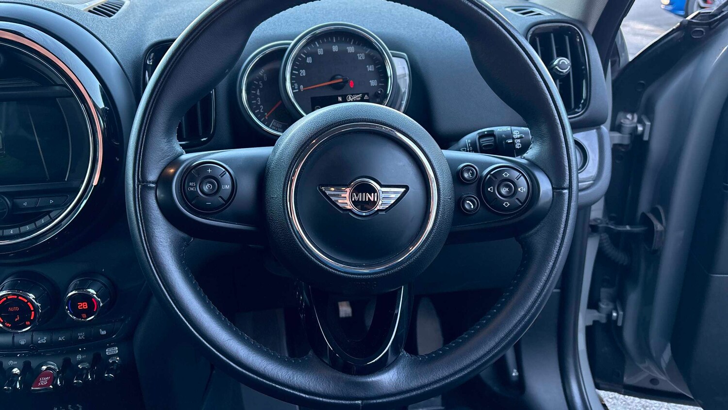 Used MINI Countryman 2017 for sale - 77333904: Photo 8