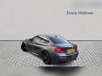 Used BMW 2 Series 2018 for sale - 76411318: Photo