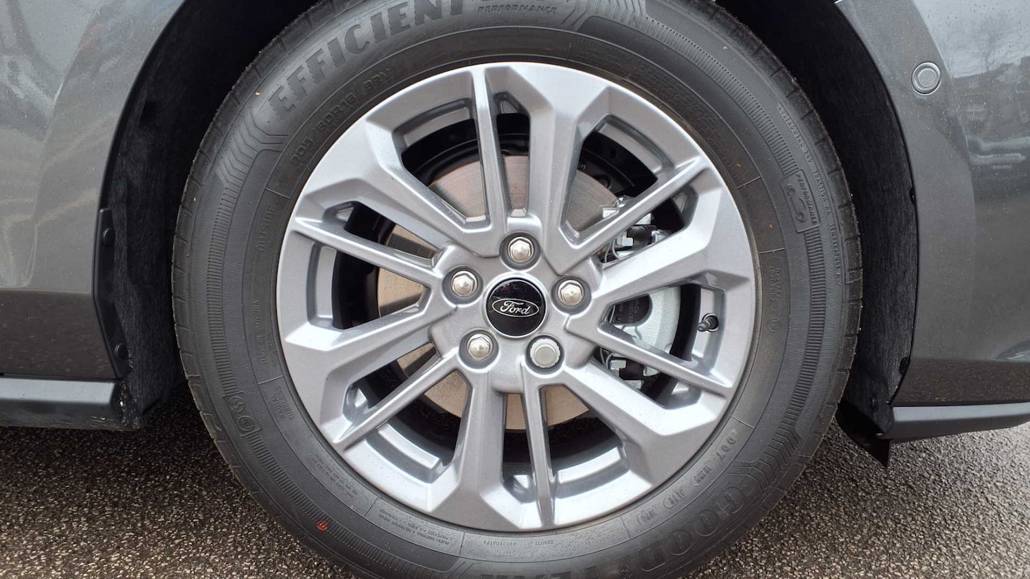 Used Ford Focus 2025 for sale - 76576067: Photo 11