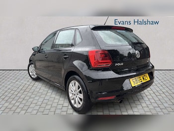 Used Volkswagen Polo 2015 for sale - 78764122: Photo