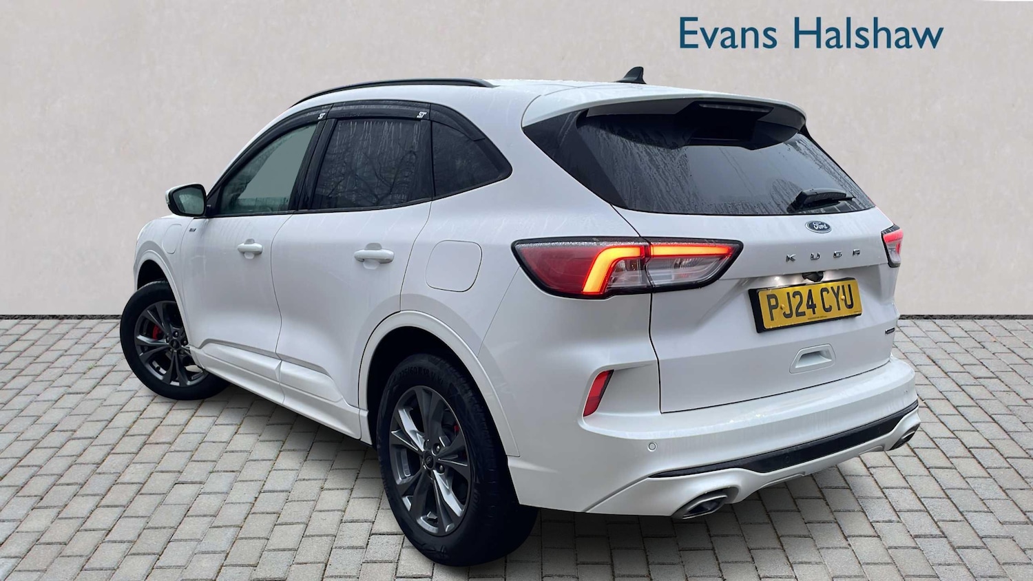 Used Ford Kuga 2024 for sale - 77076414: Photo 2