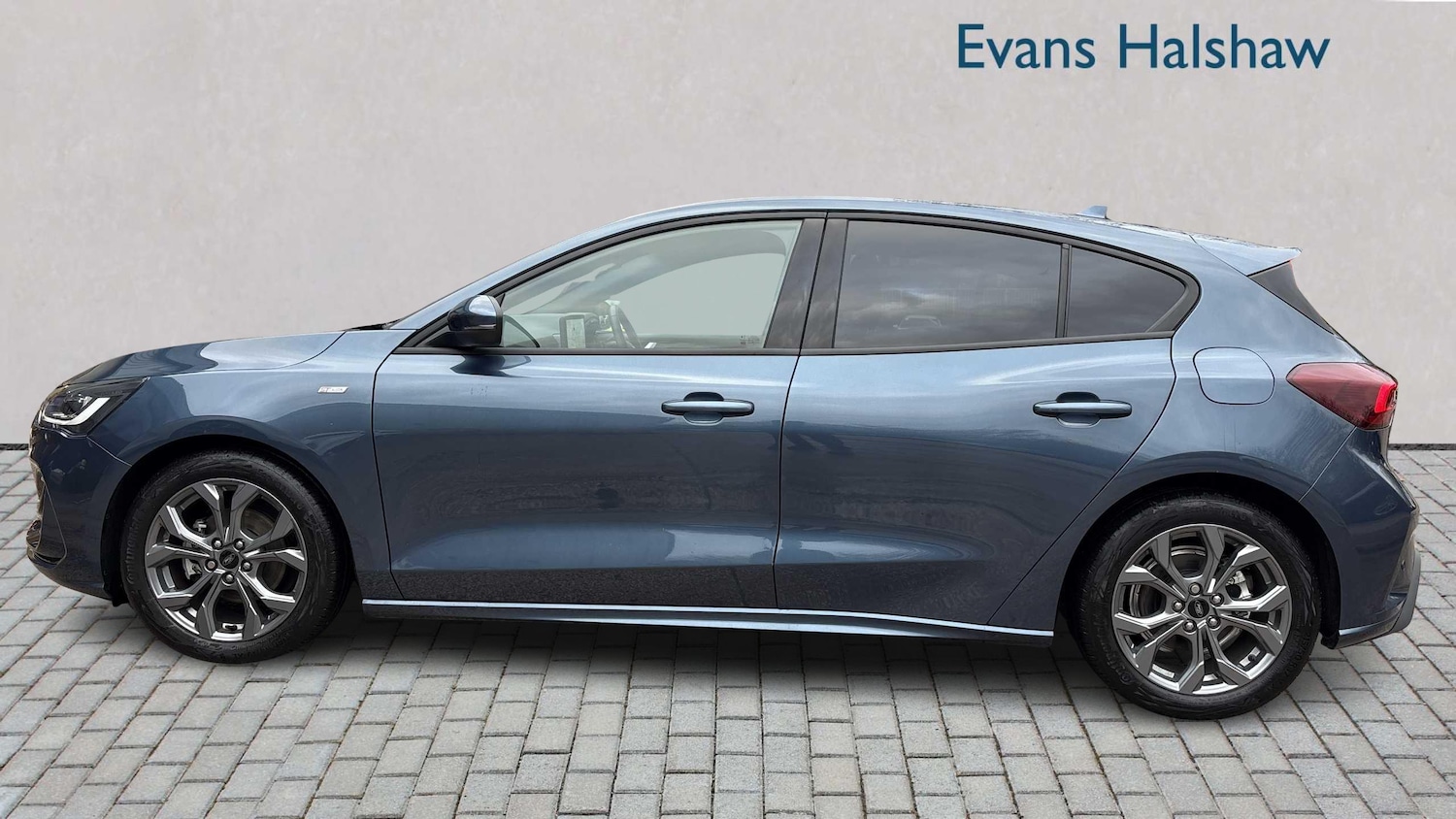 Used Ford Focus 2024 for sale - 78010507: Photo 3