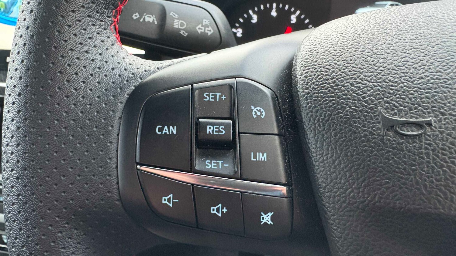 Used Ford Focus 2022 for sale - 76827519: Photo 32