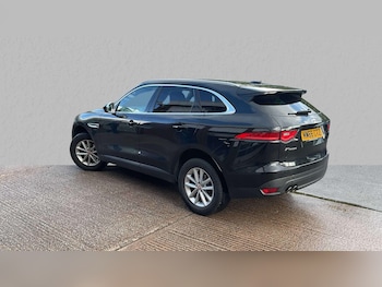 Used Jaguar F-Pace 2016 for sale - 75981301: Photo