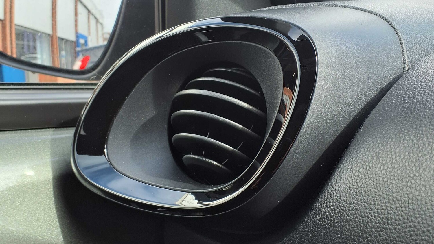 Used Toyota Aygo X 2022 for sale - 75951360: Photo 34