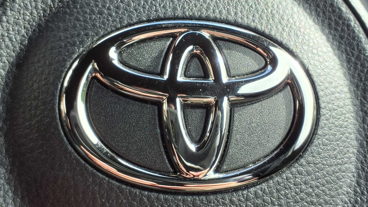 Used Toyota Aygo X 2022 for sale - 75951360: Photo 35