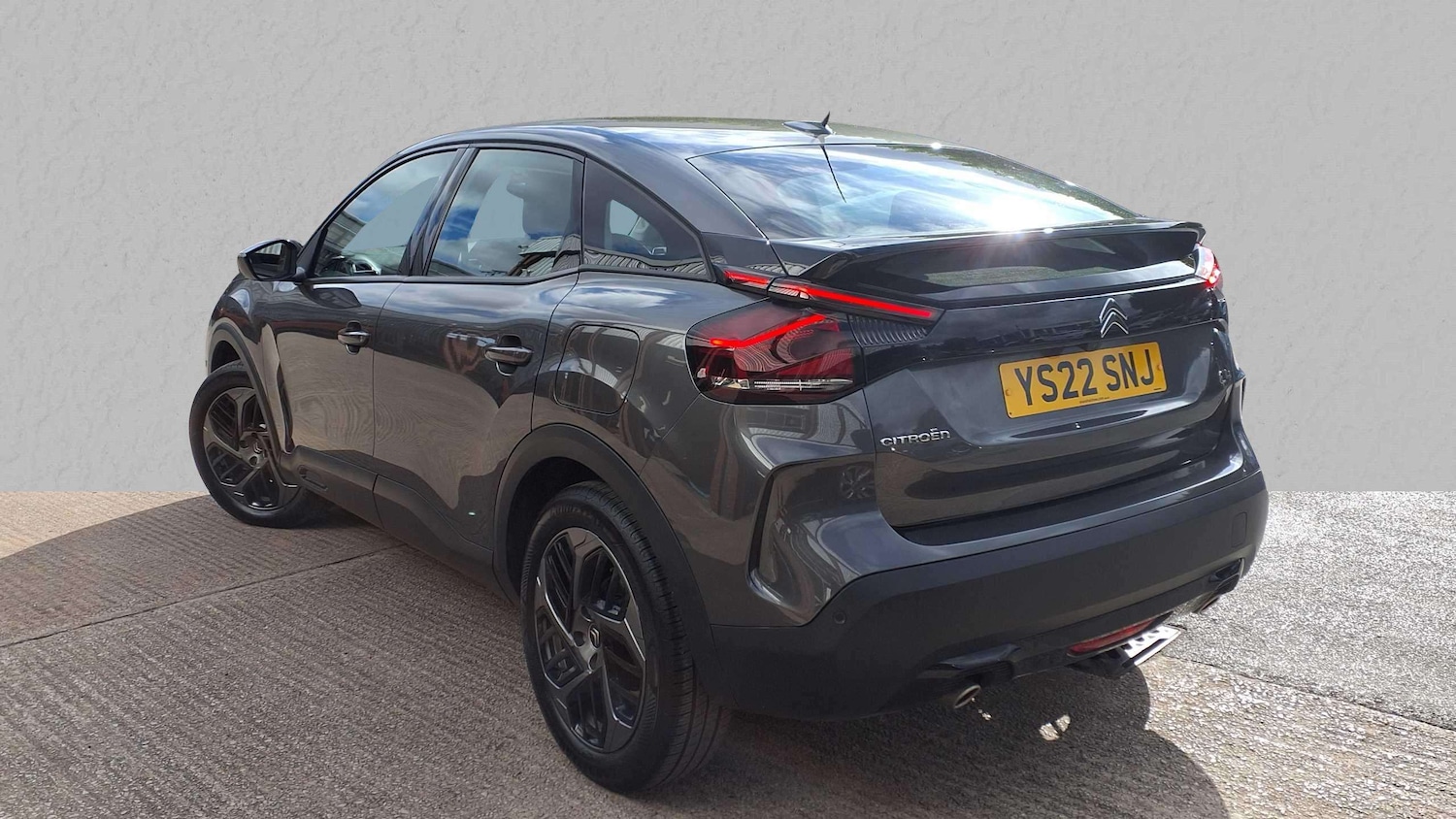 Used Citroen C4 2022 for sale - 76692052: Photo 2