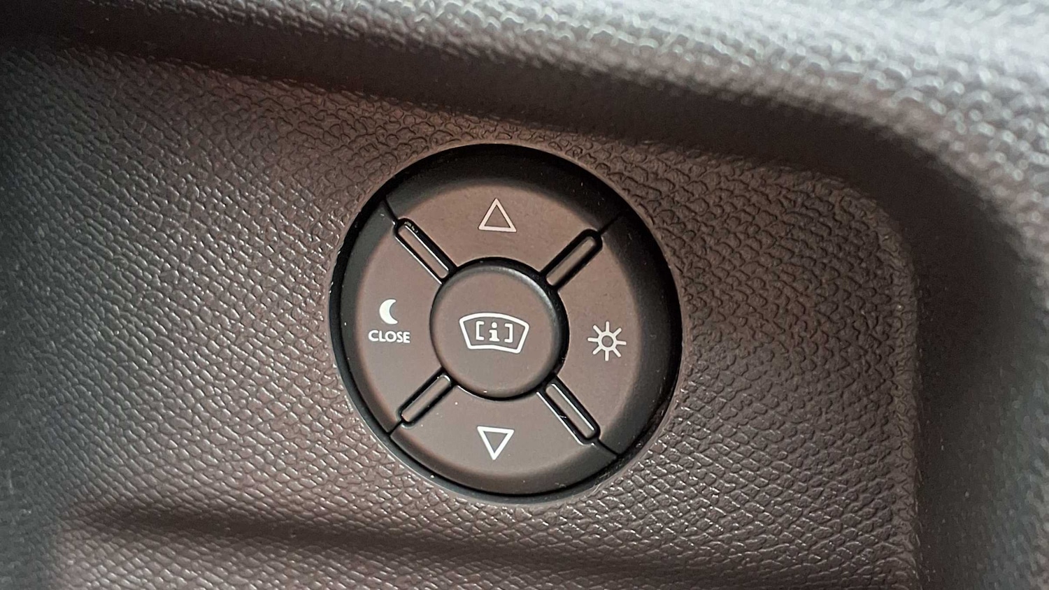 Used Citroen C4 2022 for sale - 76692052: Photo 29