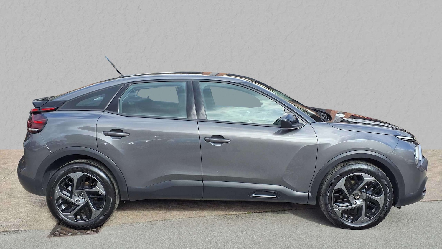 Used Citroen C4 2022 for sale - 76692052: Photo 3