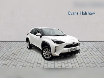 Used Toyota Yaris Cross 2023 for sale - 76774081: Photo