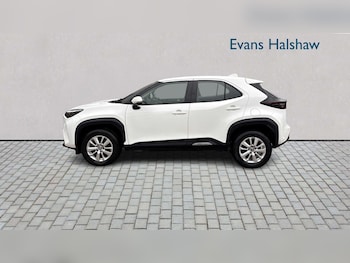 Used Toyota Yaris Cross 2023 for sale - 76774081: Photo