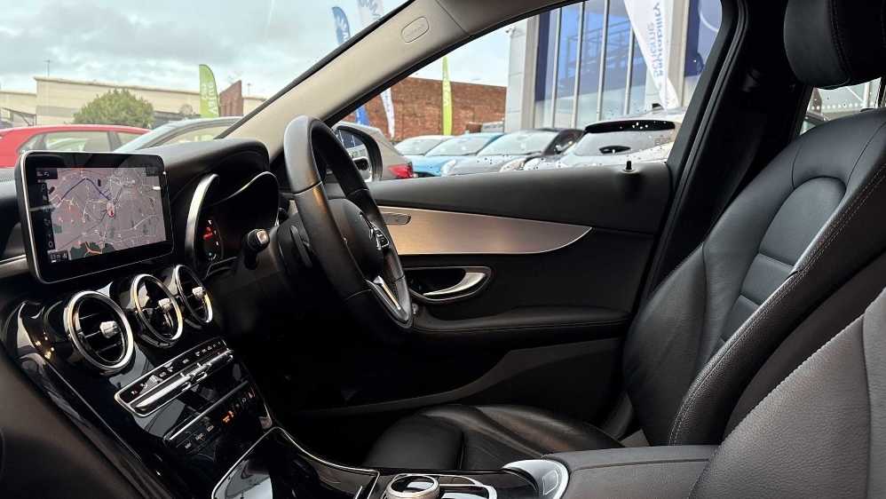 Used Mercedes-Benz C Class 2021 for sale - 77112296: Photo 14