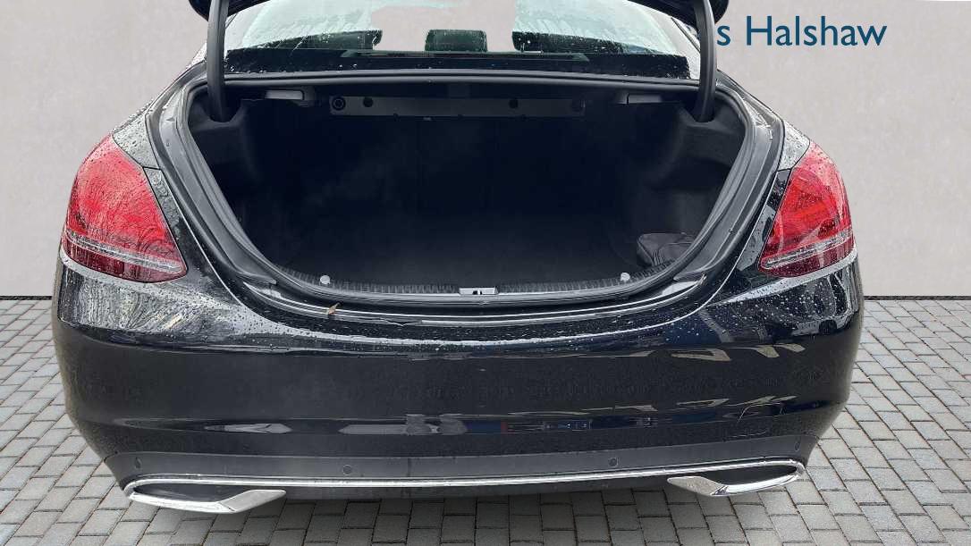 Used Mercedes-Benz C Class 2021 for sale - 77112296: Photo 7