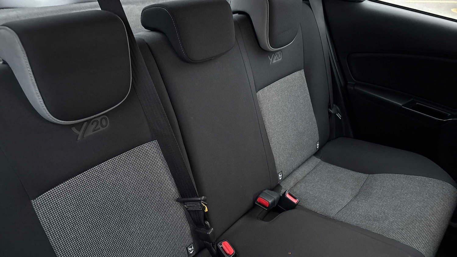 Used Toyota Yaris 2019 for sale - 76875671: Photo 12