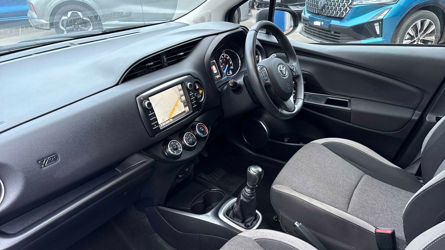 Used Toyota Yaris 2019 for sale - 76875671: Photo 13