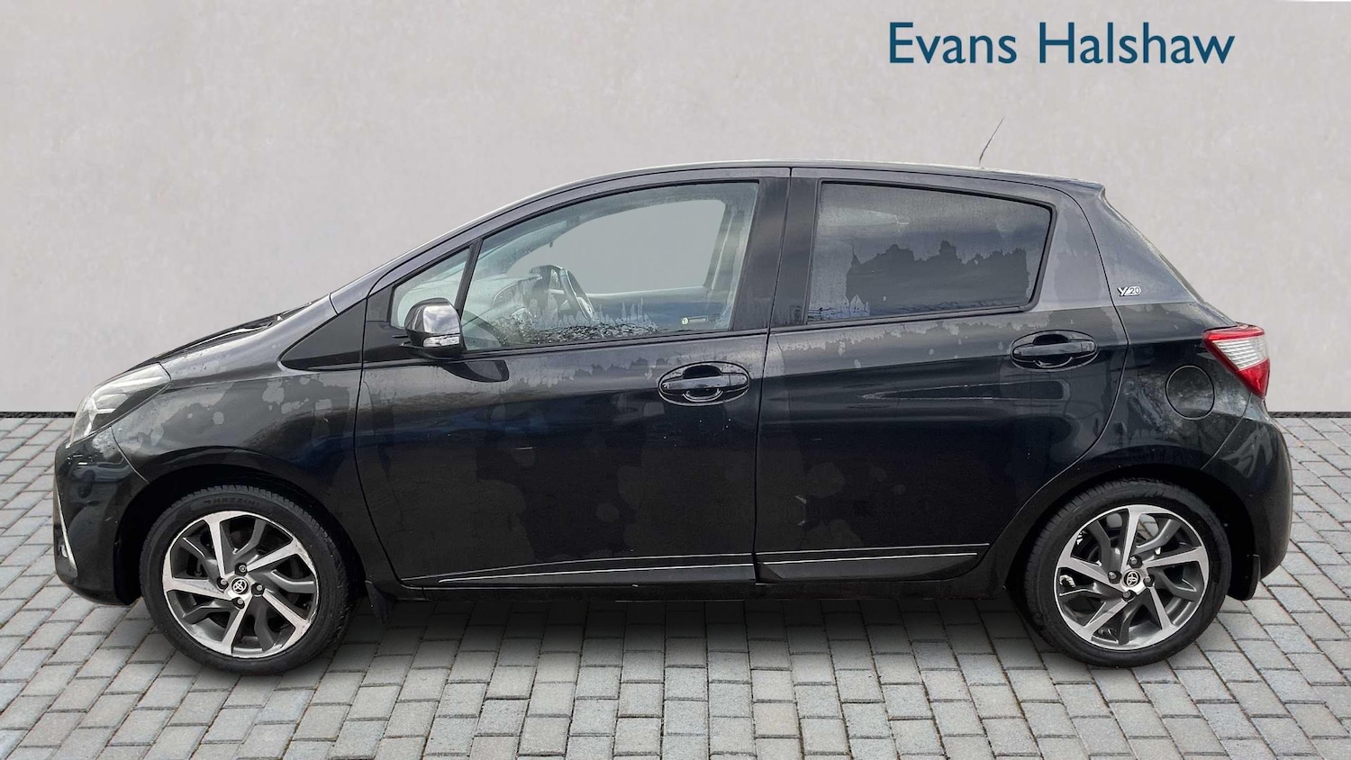 Used Toyota Yaris 2019 for sale - 76875671: Photo 4