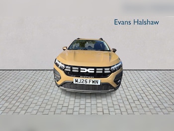 Used Dacia Sandero Stepway 2025 for sale - 78365624: Photo