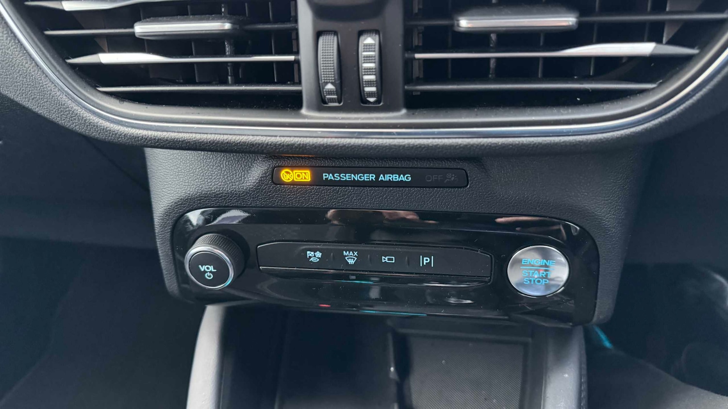 Used Ford Kuga 2024 for sale - 76967773: Photo 14