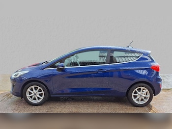 Used Ford Fiesta 2018 for sale - 76421035: Photo