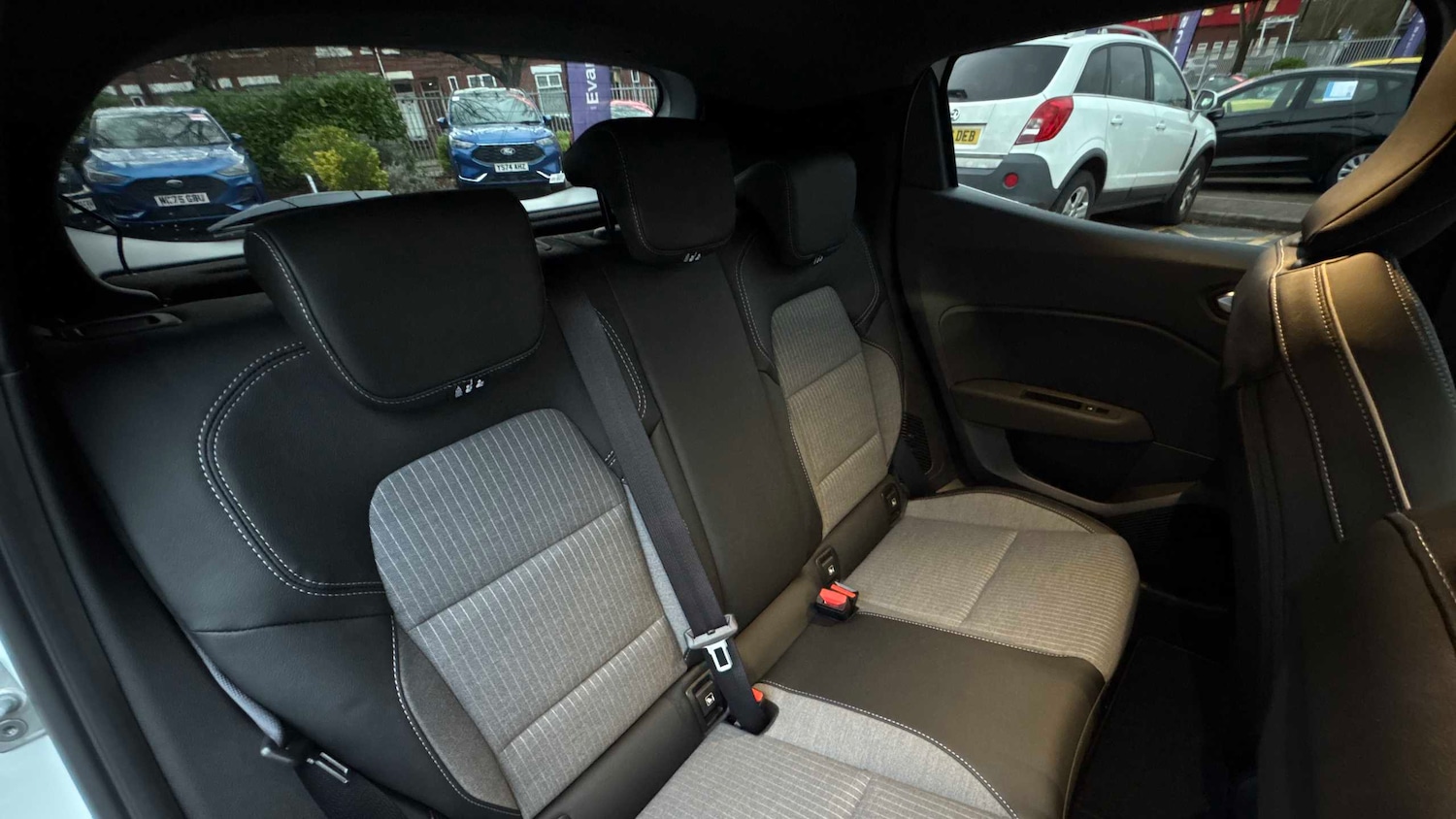 Used Renault Clio 2025 for sale - 76978879: Photo 13