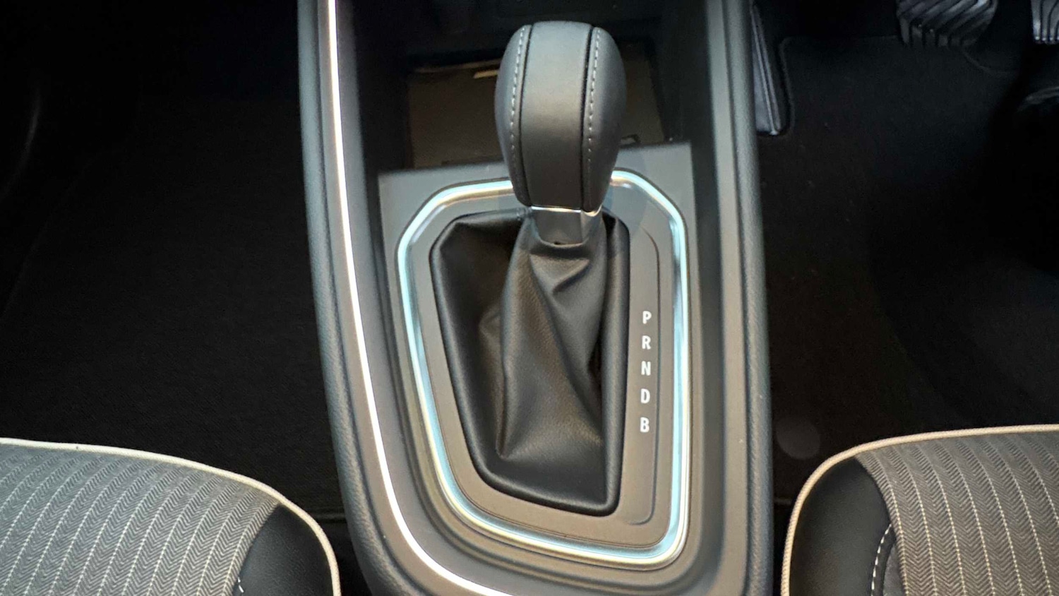 Used Renault Clio 2025 for sale - 76978879: Photo 16