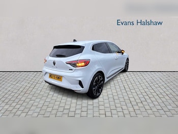 Used Renault Clio 2025 for sale - 76978879: Photo