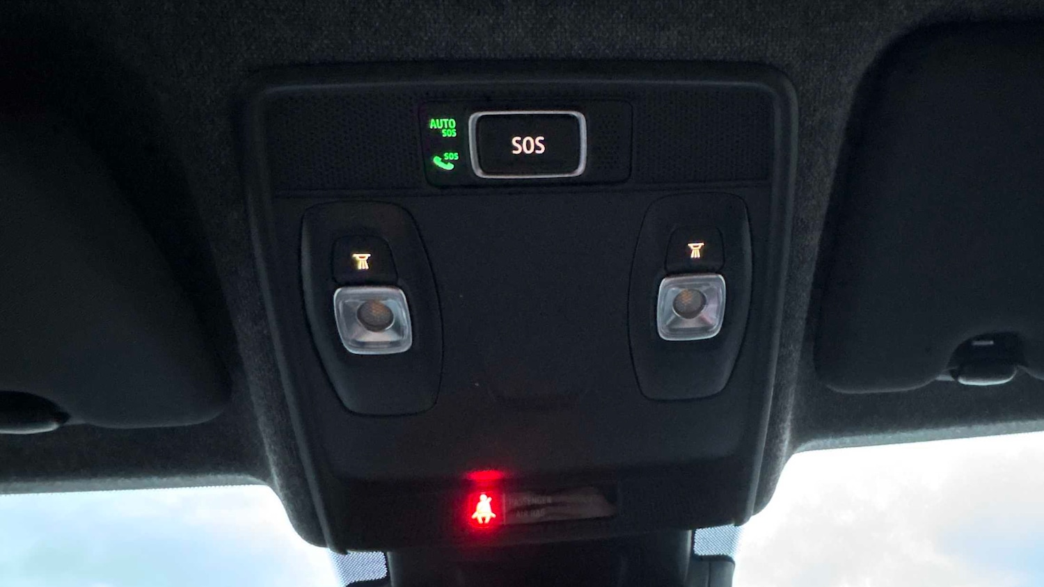 Used Renault Clio 2025 for sale - 76978879: Photo 32