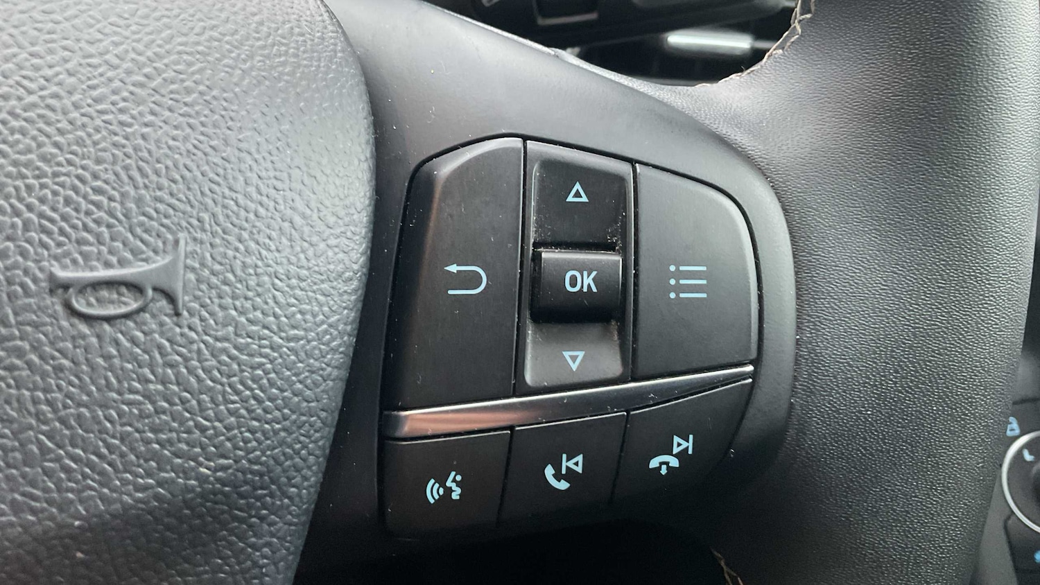 Used Ford Puma 2022 for sale - 76978864: Photo 16