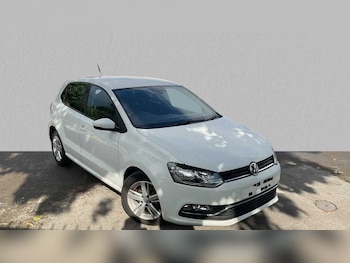Used Volkswagen Polo 2017 for sale - 75841896: Photo