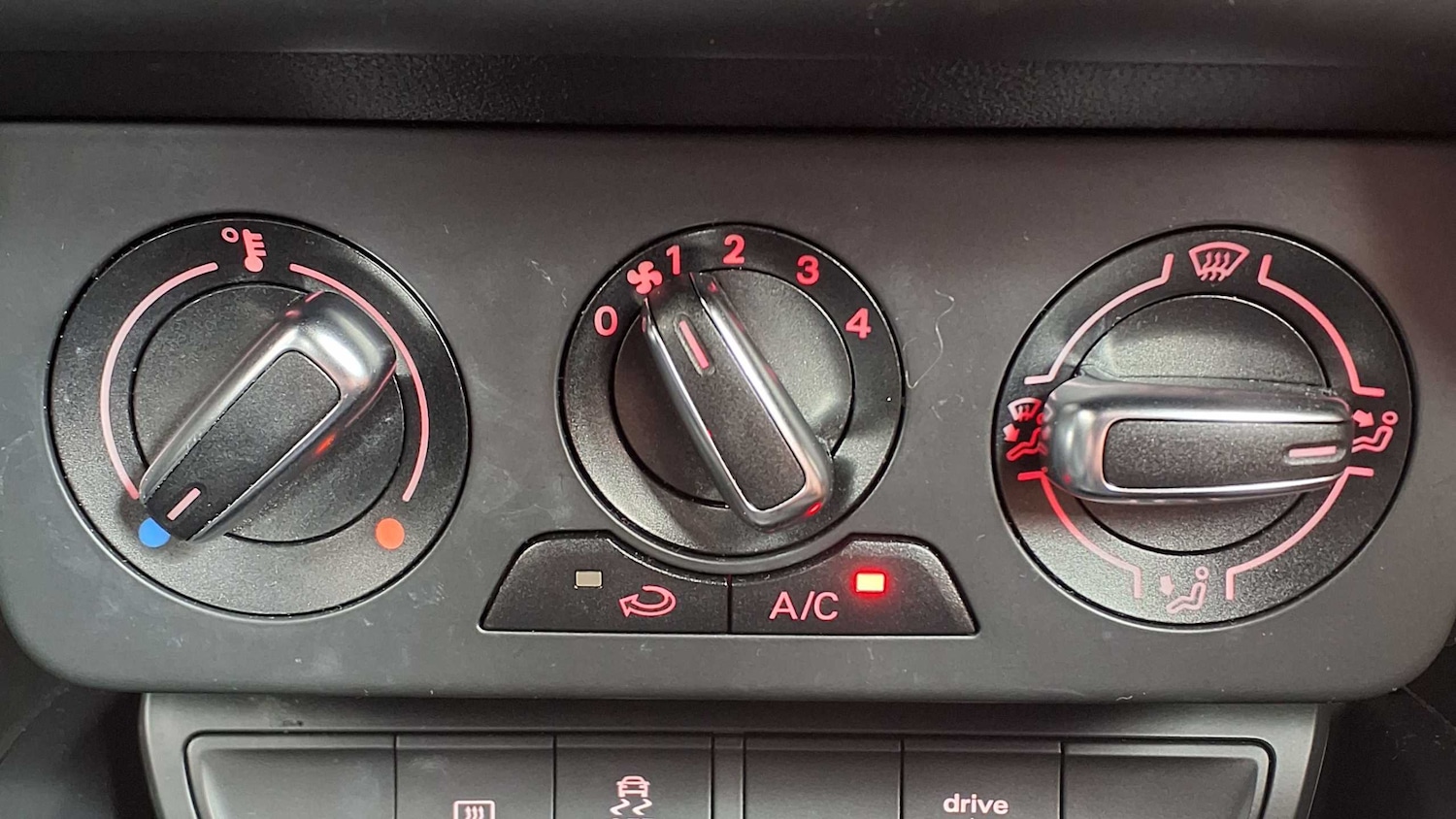 Used Audi A1 2018 for sale - 75968038: Photo 26