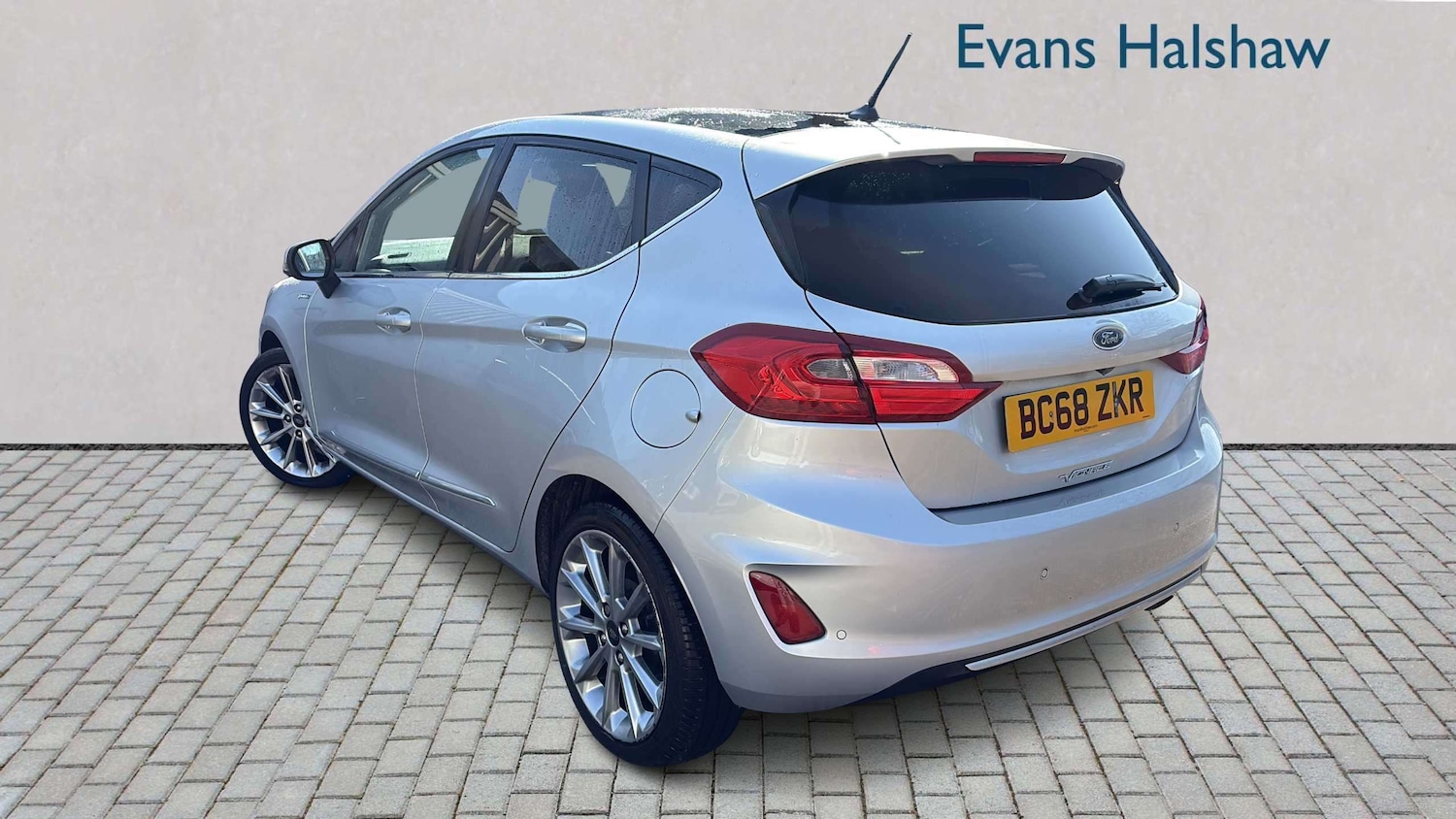 Used Ford Fiesta 2019 for sale - 77972686: Photo 2