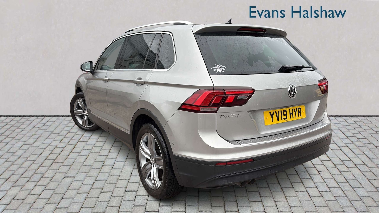 Used Volkswagen Tiguan 2019 for sale - 77810914: Photo 2