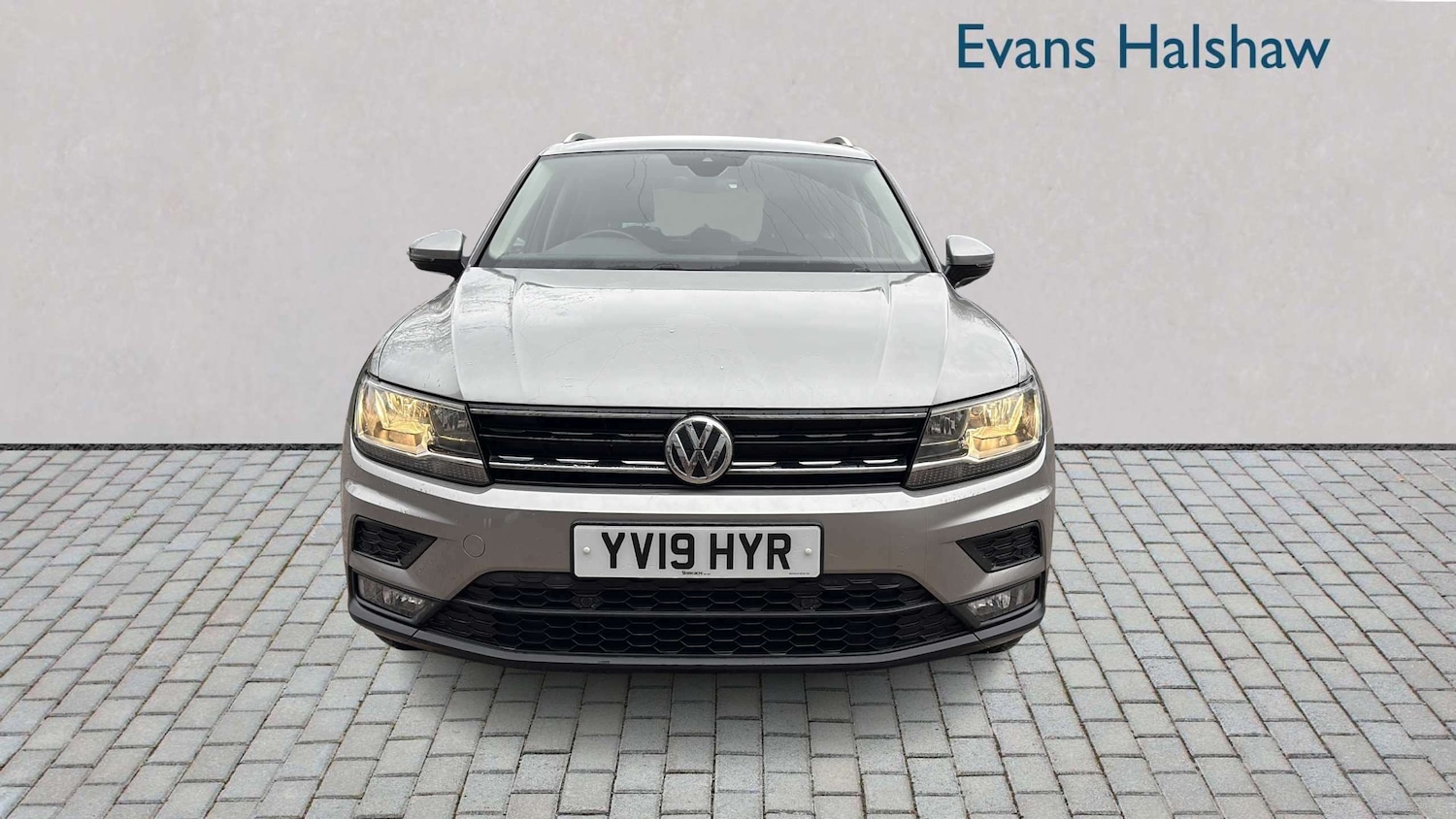 Used Volkswagen Tiguan 2019 for sale - 77810914: Photo 4