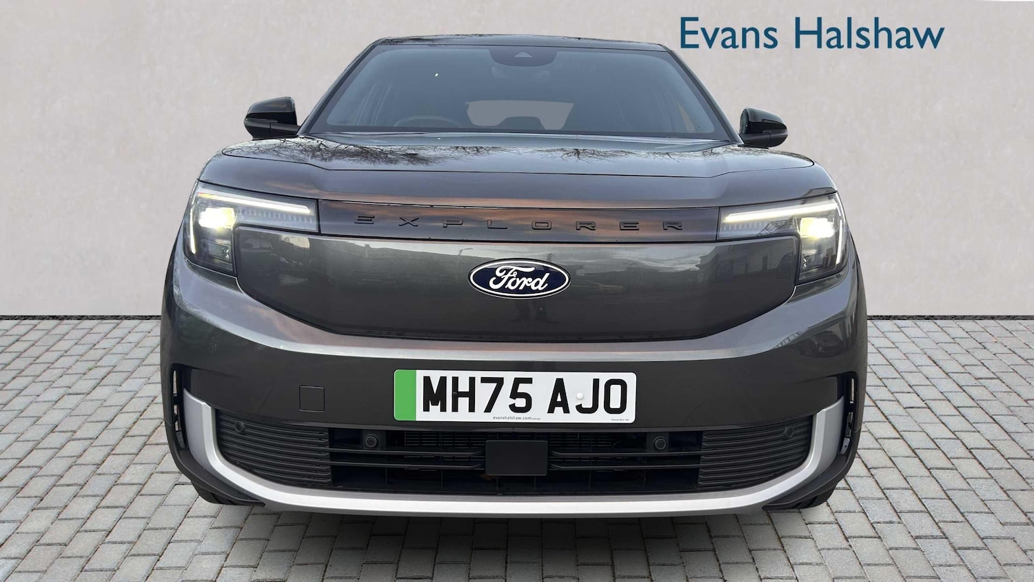 Used Ford Explorer 2025 for sale - 77726891: Photo 4