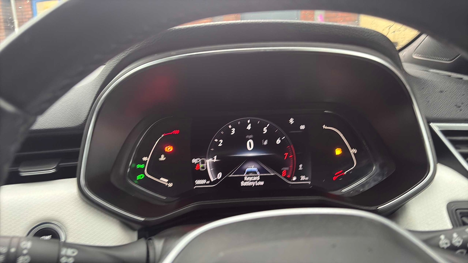 Used Renault Clio 2021 for sale - 77628111: Photo 10