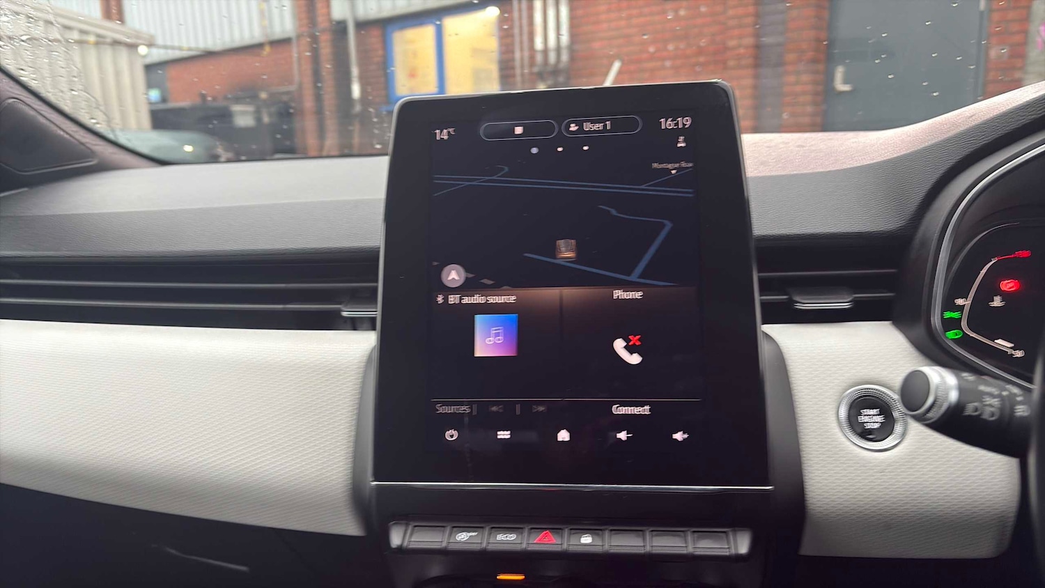 Used Renault Clio 2021 for sale - 77628111: Photo 11