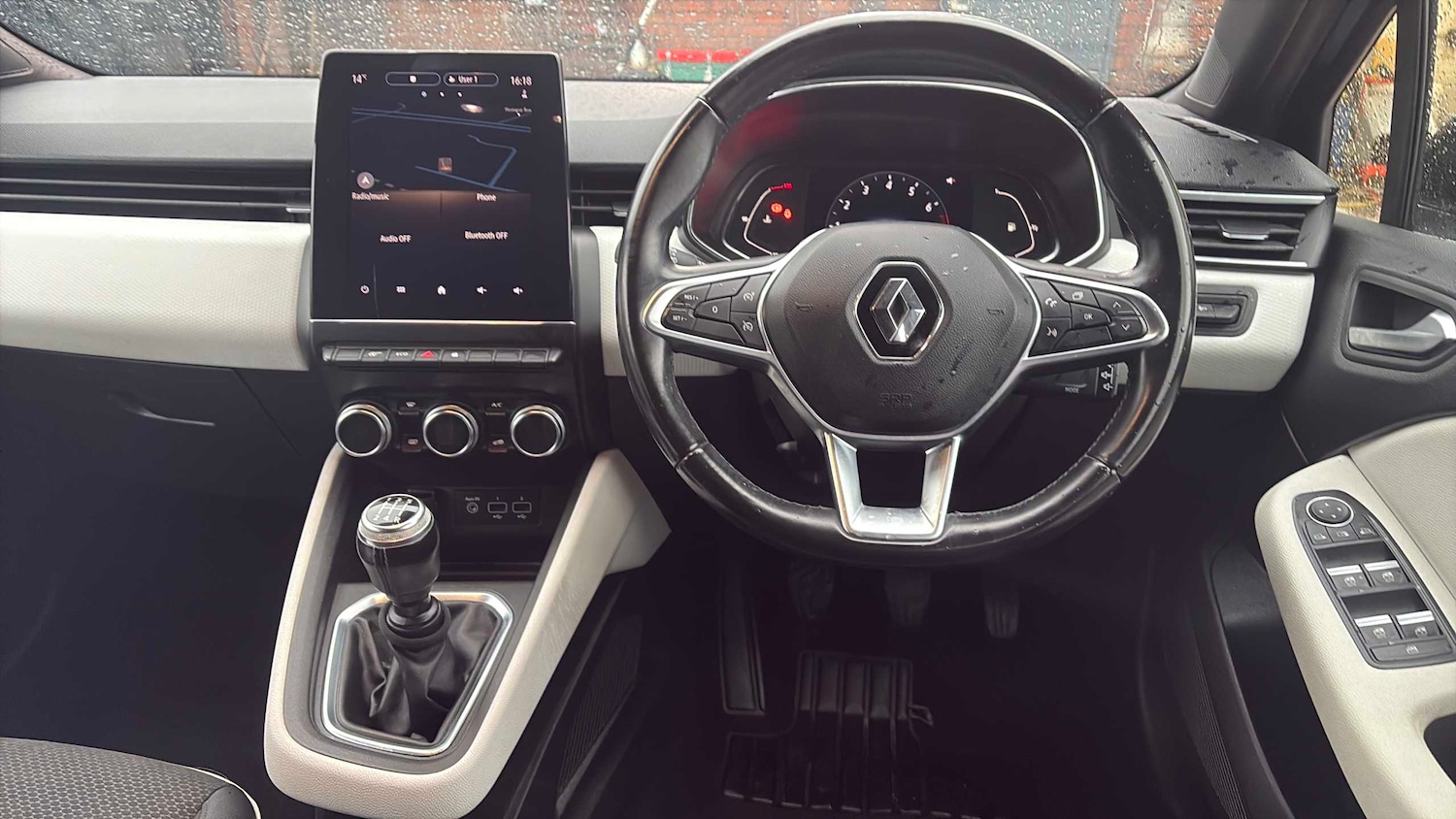 Used Renault Clio 2021 for sale - 77628111: Photo 8