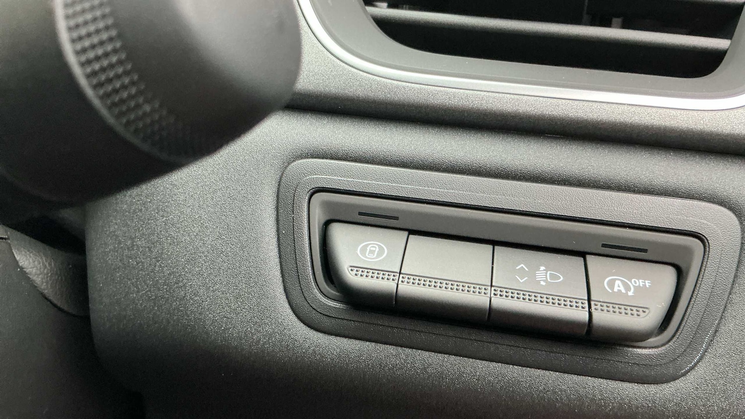 Used Renault Clio 2025 for sale - 76978752: Photo 16