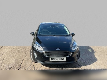 Used Ford Fiesta 2017 for sale - 75951402: Photo