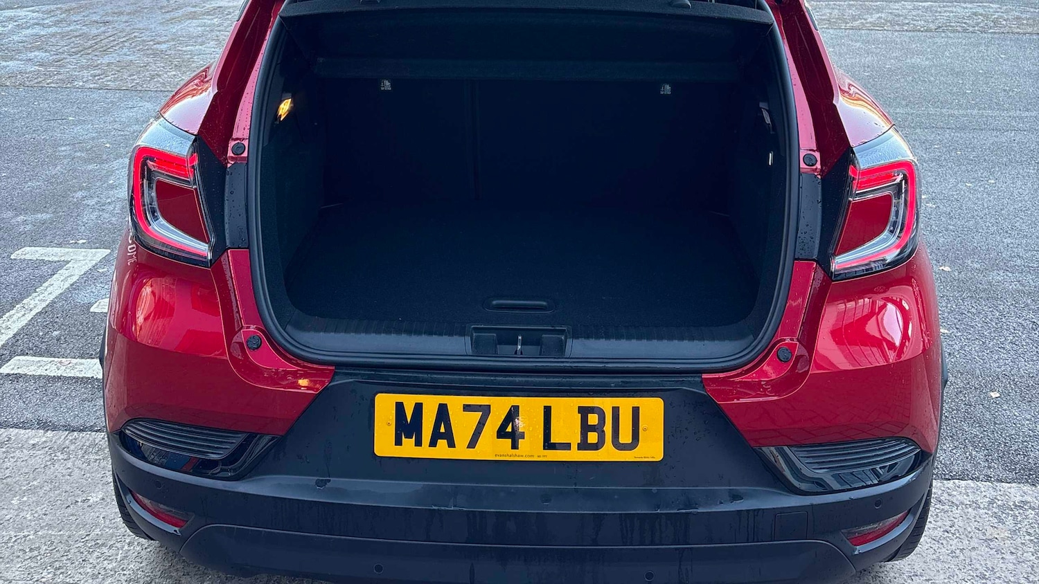 Used Renault Captur 2024 for sale - 76648869: Photo 10