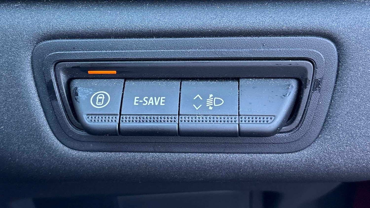 Used Renault Captur 2024 for sale - 76648869: Photo 24