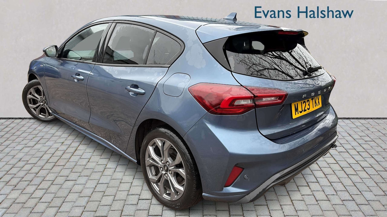 Used Ford Focus 2023 for sale - 77786946: Photo 2