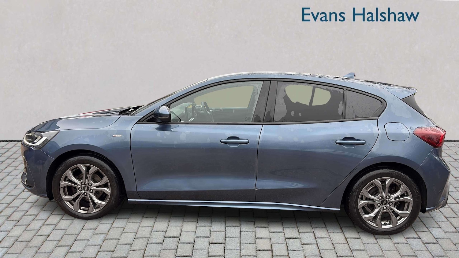 Used Ford Focus 2023 for sale - 77786946: Photo 3