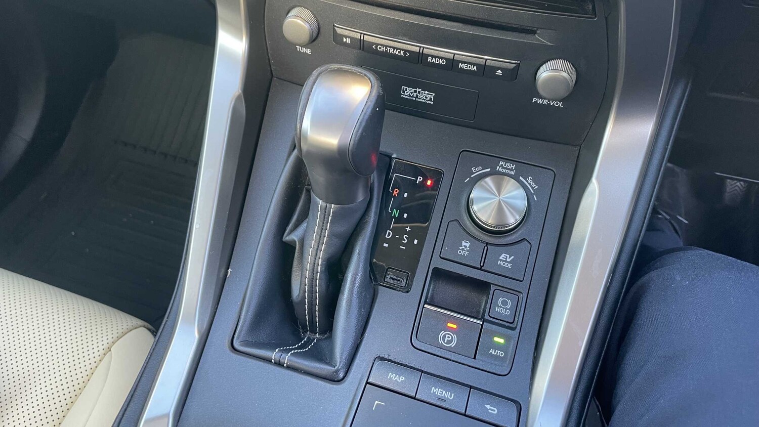 Used Lexus NX 2019 for sale - 76373732: Photo 28